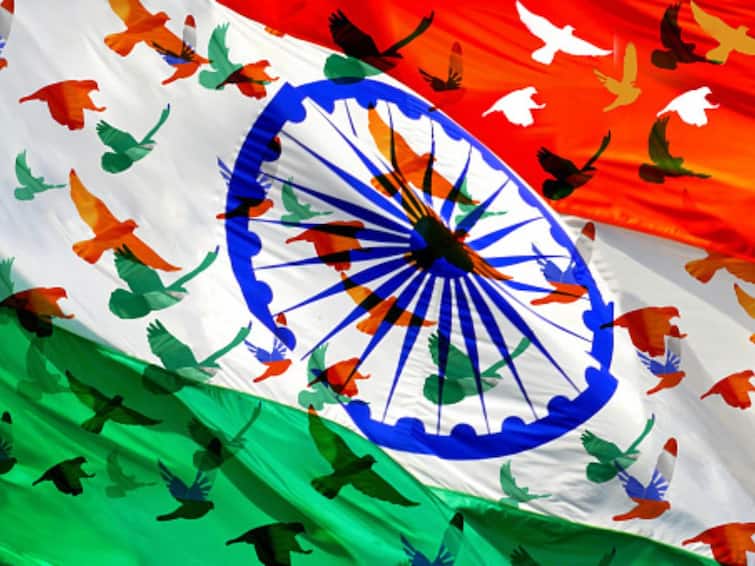Happy Independence Day 2022 Wishes Quotes 15 August Images HD Wallpapers 75th Independence Day WhatsApp Status Independence Day Celebration 2022: Messages, Wishes To Share On WhatsApp, FB With Friends & Family
