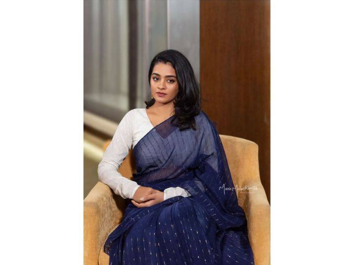 கெஞ்சும் நெஞ்சம் உன்னை கெஞ்சும்