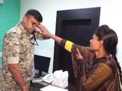 Dantewada News: एसपी को राखी बांध महिला नक्सलियों ने पहली बार मनाया रक्षाबंधन का त्यौहार, कही दिल को छू लेने वाली ये बात