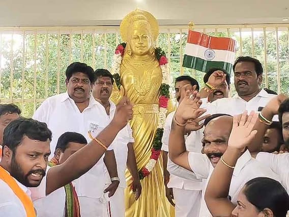 Dharmapuri BJP : பாரதமாதா நினைவாலய பூட்டை உடைத்த பாஜகவினர்