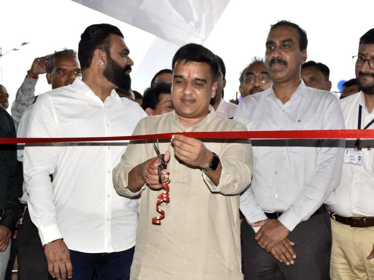 Harsh Sanghvi inaugurated the newly constructed building of the Sports Authority of Gujarat in Gandhinagar. GANDHINAGAR :  હર્ષ સંઘવીએ સ્પોર્ટસ ઓથોરીટી ઓફ ગુજરાતના નવનિર્મિત બિલ્ડિંગનું લોકાર્પણ કર્યું