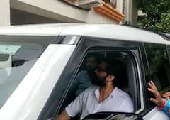 Amit thackeray In Pune:अमित ठाकरे यांच्या पुणे संपर्क दौऱ्याला जल्लोषात सुरुवात; 15 फुटाहून मोठा हार घालत कार्यकर्त्यांकडून स्वागत