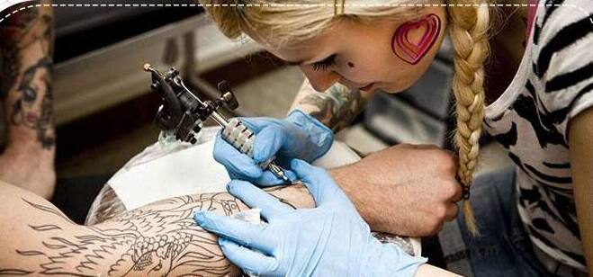 Tattoo side effects and risks Tattoo:શું આપ પણ ટેટૂ બનાવવાના શોખીન છો?તો સાવધાન જાણી લો તેના નુકસાન
