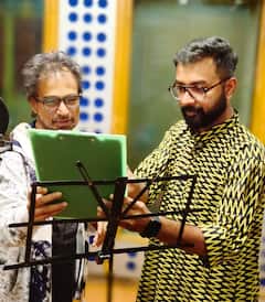 'Sedin Kuyasha Chilo': রণজয়ের সুরে অর্ণবের 'সেদিন কুয়াশা ছিল'র টাইটেল ট্র্যাক রেকর্ড করলেন নচিকেতা