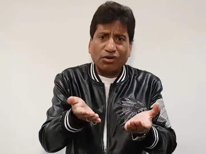 raju srivastav health is improving comedian moving his hand and legs says doctors marathi news Raju Srivastava Health Update : राजू श्रीवास्तव यांच्या प्रकृतीत किंचित सुधारणा; हाता-पायांची हालचाल करून दिला प्रतिसाद