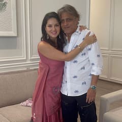 असा साजरा केला सनी लिओनीने रक्षाबंधनाचा सण, जाणून घ्या कोण आहे या अभिनेत्रीचा भाऊ!