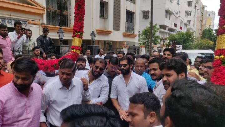 अमित ठाकरे यांच्या पुणे संपर्क दौऱ्याला सुरुवात झाली आहे.