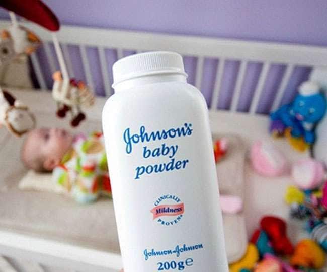 Johnson and Johnson Baby to end global sales of talc-based baby powder from 2023 Johnson and Johnson Baby : जॉन्सन अॅण्ड जॉन्सन बेबी पॉवडरची विक्री बंद होणार, कंपनीचा मोठा निर्णय, कारण काय?