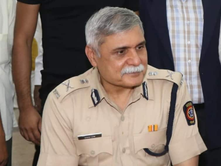 Aap leader accused bjp for arresting former mumbai police commissioner sanjay pandey arrest in nse scam case NSE Scam : ...म्हणून माजी पोलीस आयुक्त संजय पांडेंना अटक; 'आप'चा भाजपवर निशाणा