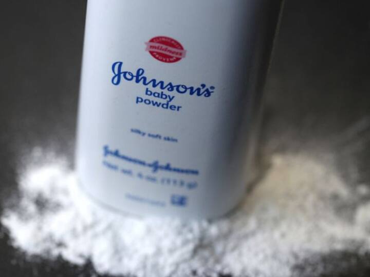 Johnson & Johnson to Stop Selling Baby Powder Globally in 2023 talcum Johnson Baby Powder: ఆ బేబీ టాల్కమ్ పౌడర్ ఇకపై కనిపించదు! కీలక నిర్ణయం తీసుకున్న కంపెనీ