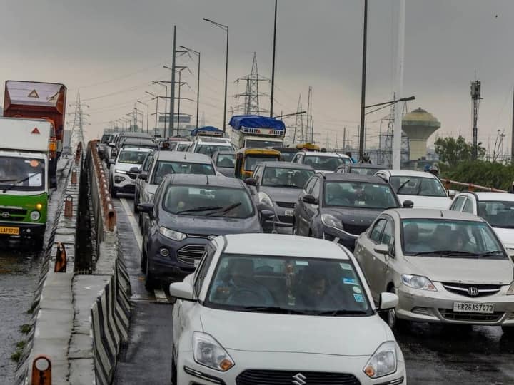 Independence Day 2022 these routes were closed since last night in Ghaziabad ANN Independence Day: गाजियाबाद में कल रात से बंद हो जाएगे यह रास्ते, घर से निकलने से पहले जानिए रूट डायवर्सन का पूरा प्लान