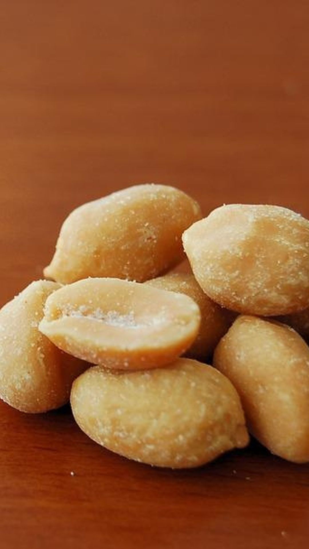 বাদামে থাকা প্রোটিন, ফাইবার, ভিটামিন এবং