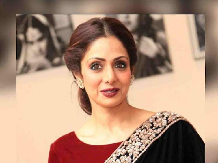 Sridevi Birth Anniversary know this things about Sridevi Sridevi Birth Anniversary : मनोरंजन विश्वाची पहिली ‘लेडी सुपरस्टार’, वाचा अभिनेत्री श्रीदेवी यांच्याबद्दल...