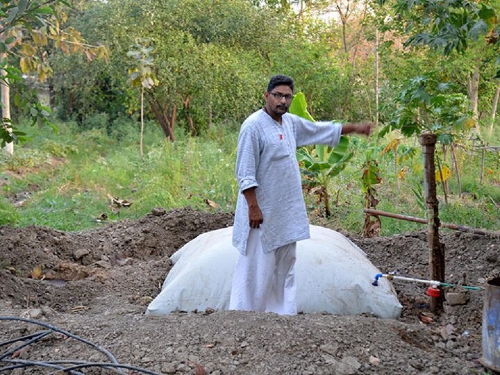 Success Story: दुनियाभर में फेमस हुआ खेती का ये खास फॉर्मुला, अमेरिका, इजराइल और अफ्रीकी किसान भी ले रहे ट्रेनिंग