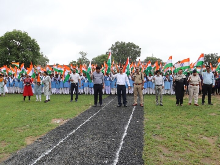 Azadi Ka Amrit Mahotsav: हमर तिरंगा अभियान के लिए लोगों को किया गया जागरुक,  झुमका बोट क्लब में पानी पर लहराएगा तिंरगा