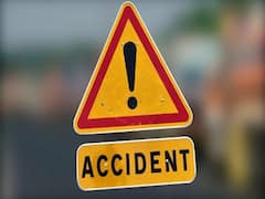 Kamareddy Bus Accident : కామారెడ్డిలో ఘోర రోడ్డు ప్రమాదం, ఆర్టీసీ బస్సు బోల్తా, 25 మందికి గాయాలు