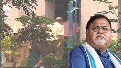 Partha Chatterjee : পা-পিঠের ব্যথা থেকে কীভাবে মুক্তি, জেলে গিয়ে পার্থকে ব্যায়াম শেখালেন SSKM-র চিকিৎসকরা