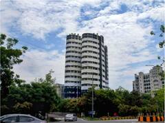 Noida Twin Tower Demolition: ट्विन टावर पर आज से लगाए जाएंगे 3700 किलो के विस्फोटक, 28 अगस्त से शुरू होगी गिराने की प्रक्रिया