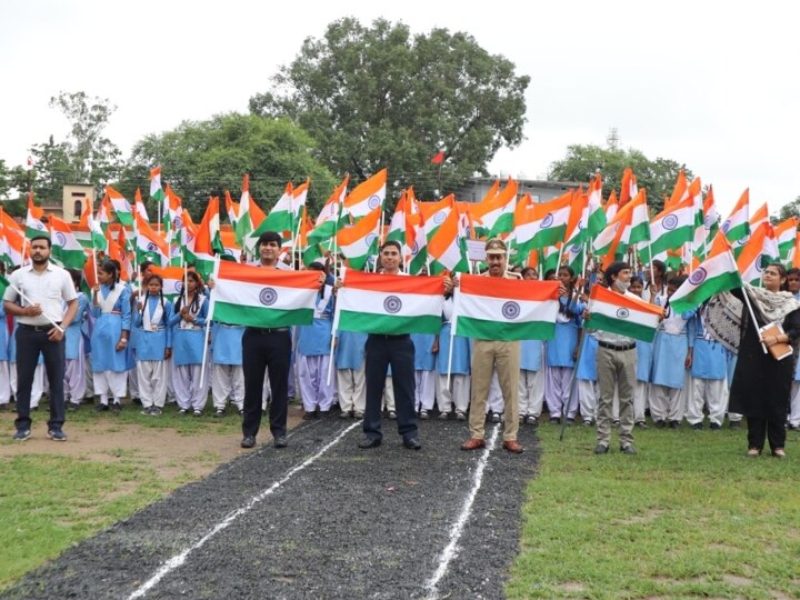 Azadi Ka Amrit Mahotsav: हमर तिरंगा अभियान के लिए लोगों को किया गया जागरुक,  झुमका बोट क्लब में पानी पर लहराएगा तिंरगा