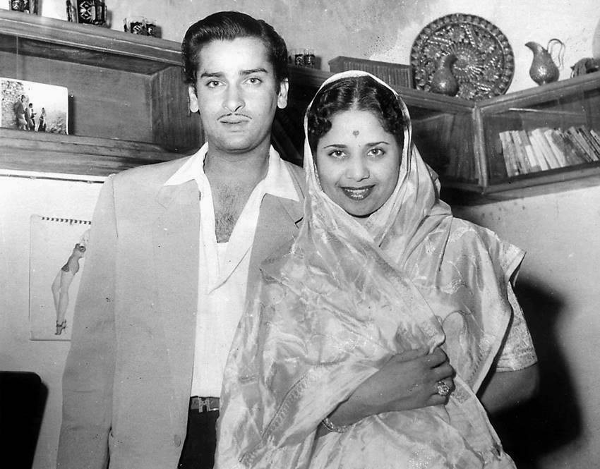 पहली पत्नी Geeta Bali की मौत के बाद बेहद टूट गए थे Shammi Kapoor, इस शर्त पर की थी दूसरी शादी!