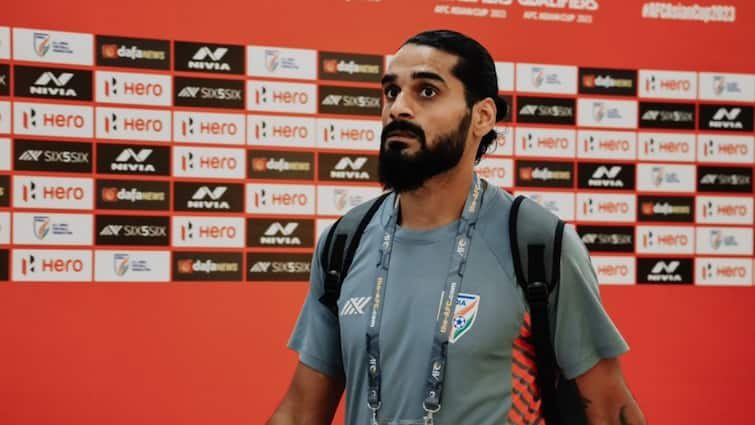 Sandesh Jhingan returns to Bengaluru FC after five years Bengaluru FC: সুনীলের পরামর্শে কৃষ্ণদের দেখানো পথেই হাঁটলেন সন্দেশ, ফিরলেন বেঙ্গালুরুতে