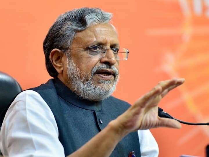 Sushil Modi held the Congress responsible for the partition of India, asked JDU – raised the tricolor
