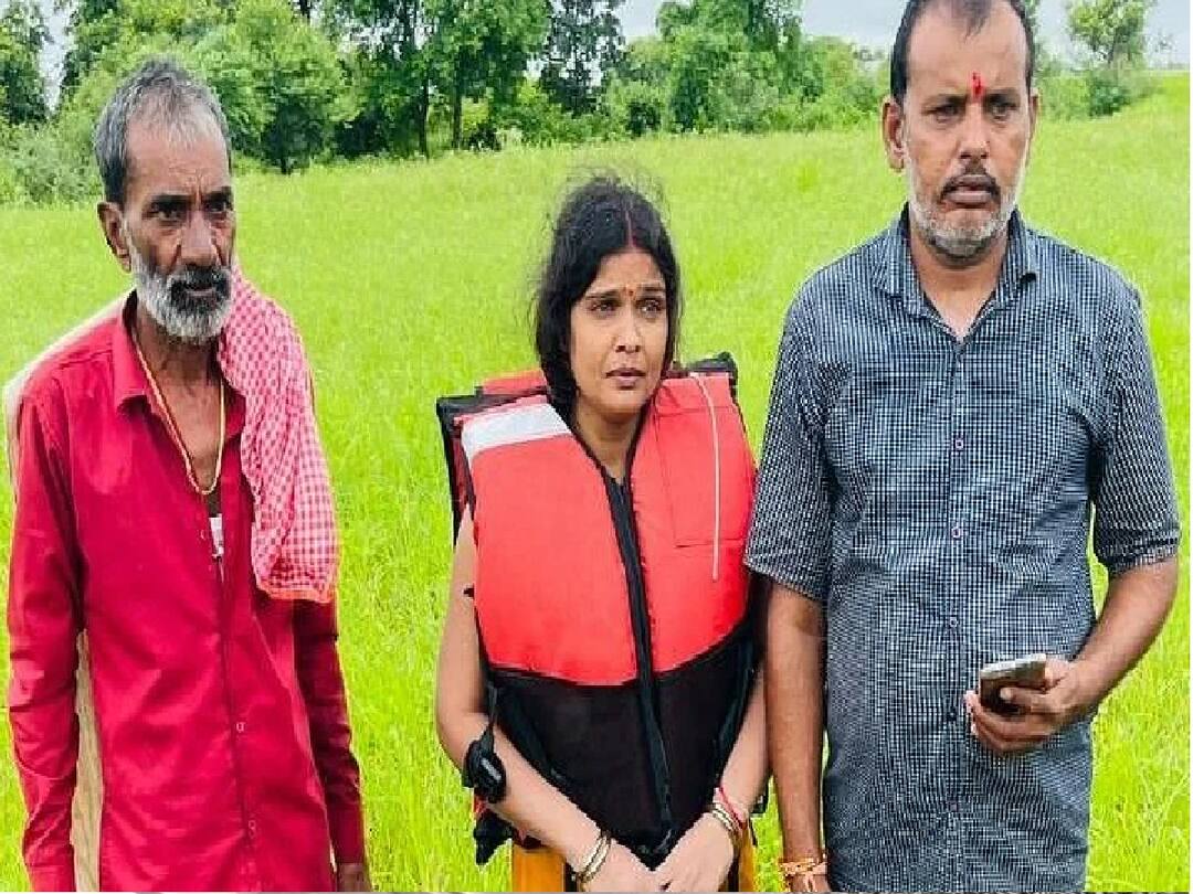 Madhya pradesh: ஓட ஓட விரட்டிய ஆற்று வெள்ளம்! அடித்து சென்றும் ஆசை மகனுக்காக மீண்டு வந்த சிங்கப்பெண்..!