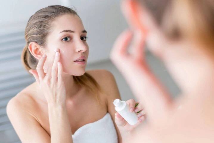 Grooming Tips For Women: If you want to look young and beautiful then do these 4 things before 8 in the morning Grooming Tips For Women : ਜਵਾਨ ਤੇ ਖੂਬਸੂਰਤ ਦਿਖਣਾ ਚਾਹੁੰਦੇ ਹੋ ਤਾਂ ਸਵੇਰੇ 8 ਵਜੇ ਤੋਂ ਪਹਿਲਾਂ ਕਰੋ ਇਹ 4 ਕੰਮ