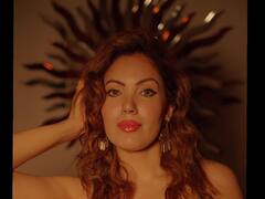 PHOTO: 'तारक मेहता'ची बबिताचा सोनेरी अंदाज; पाहा खास फोटो!