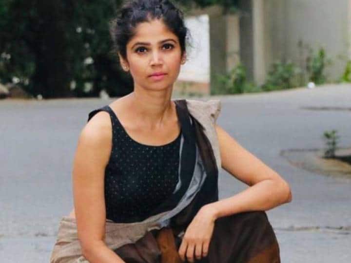 जब एक लड़का Ratan Raajputh को घसीटते हुए ले गया जंगल, डरावनी रात का खुलासा करते हुए कांप गईं एक्ट्रेस Ratan Raajputh remembers a dreadful incident when dragged her into jungle जब एक लड़का Ratan Raajputh को घसीटते हुए ले गया जंगल, डरावनी रात का खुलासा करते हुए कांप गईं एक्ट्रेस