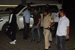 Salman Khan At Airport: भारी सुरक्षा के बीच एयरपोर्ट पहुंचे सलमान खान, दीवार पर लगे तिरंगे को देख दिया ऐसा रिएक्शन