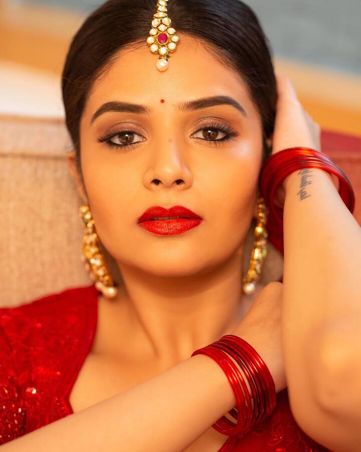 శ్రీముఖి ఫోటోలు -Image Credit: Sreemukhi/Instagram