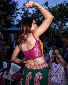 PHOTO : ‘मेहंदी है रचनेवाली...’, असा रंगला ‘अप्सरा’सोनाली कुलकर्णीचा मेहंदी सोहळा!