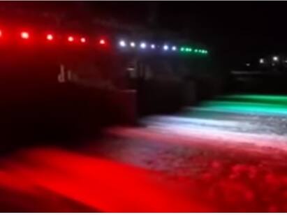 75th Independence Day: Mettur Dam is decorated with colorful lights. 75th Independence Day: வண்ண விளக்குகளால் அலங்கரிக்கப்பட்டுள்ள மேட்டூர் அணை!