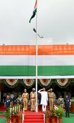 Independence Day 2022: राजस्थान में कुछ यूं मनाया गया स्वतंत्रता दिवस, देखें कार्यक्रम की शानदार तस्वीरें