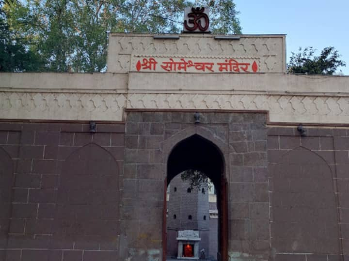 history of Someshwar Temple In Pune: Someshwar Temple In Pune: श्रावण सोमवार विशेष: 900 वर्ष जुन्या सोमेश्वर मंदिरात जिजाऊंनी देखील केली होती शिवरायांसाठी प्रार्थना