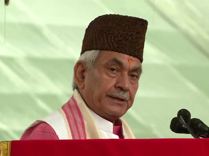 Independence Day 2022: Jammu Kashmir Lt Guv Manoj Sinha Declares Aug 5 As 'Freedom From Corruption Day' During I-Day Celebration In Srinagar Independence Day 2022: J&K Lt Guv Manoj Sinha Declares August 5 As 'Freedom From Corruption Day'