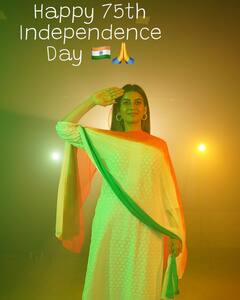 Akshara Singh और Pawan Singh के साथ-साथ इन सितारों ने मनाया आजादी का जश्न, सोशल मीडिया पर शेयर की तस्वीरें