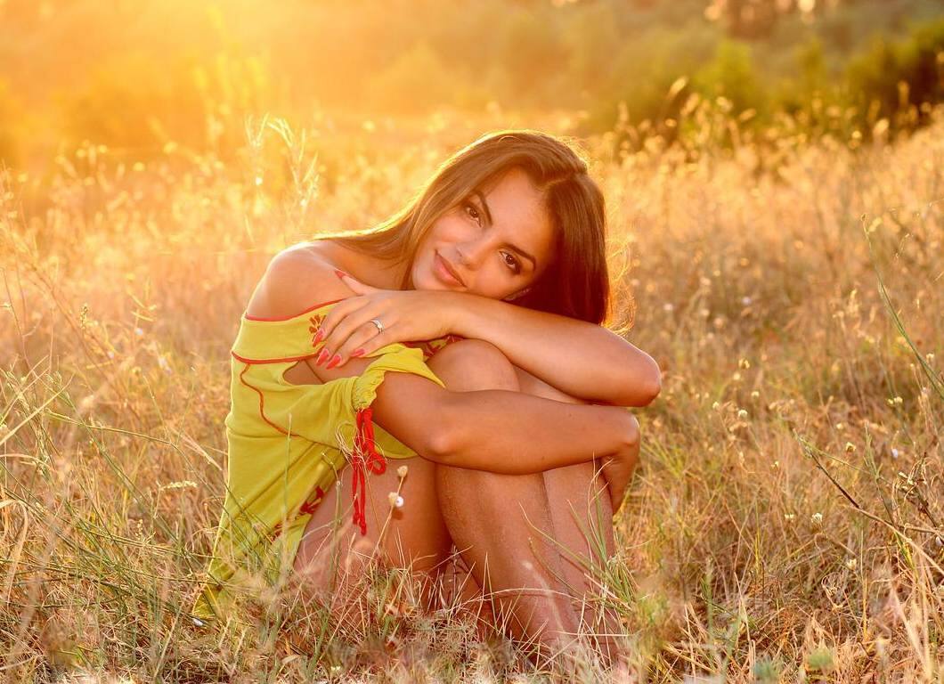 Beauty Tips: మెరిసే చర్మం కోసం రోజూ వీటిని తాగండి చాలు, మెరిసే రంగు రూపం సొంతమైపోతుంది Drink these Juices daily for glowing skin and get a glowing complexion Beauty Tips: మెరిసే చర్మం కోసం రోజూ వీటిని తాగండి చాలు, మెరిసే రంగు రూపం సొంతమైపోతుంది