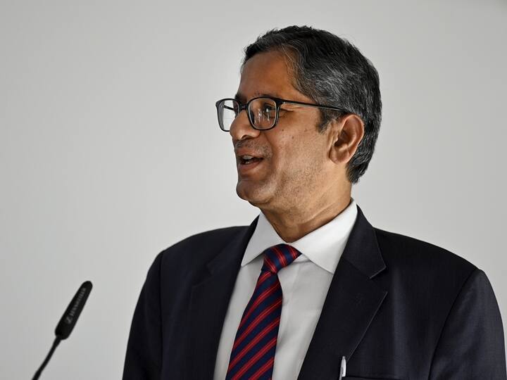 Constitution Dispels Notion That Delivery Of Justice Is Sole Responsibility Of Courts: CJI Ramana Constitution Dispels Notion That Delivery Of Justice Is Sole Responsibility Of Courts: CJI Ramana Constitution Dispels Notion That Delivery Of Justice Is Sole Responsibility Of Courts: CJI Ramana