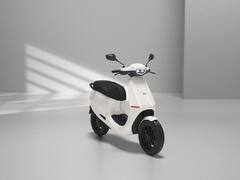 Ola के इलेक्ट्रिक स्कूटर की जबरदस्त मांग, पहले दिन ही 10,000 बुकिंग