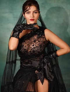 Rubina Dilaik એ બૉસ લેડી લૂકમાં ઉડાવ્યા તમામના હોશ, જુઓ તસવીરો