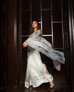 Donal Bisht : ડોનલ બિષ્ટનો ગોર્જીયસ લૂક, જુઓ Photos