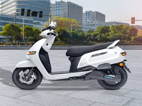 tvs to launch iqube scooter with hydrogen fuel TVS: ਹੁਣ ਪੈਟਰੋਲ ਅਤੇ ਇਲੈਕਟ੍ਰਿਕ ਬਾਈਕ ਨਹੀਂ, ਆ ਗਏ ਹਨ ਹਾਈਡ੍ਰੋਜਨ ਨਾਲ ਚੱਲਣ ਵਾਲੇ ਸਕੂਟਰ