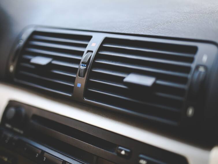 What to do to keep car AC working properly for a long time are are some tips Tech Tips: গাড়ির এসি দীর্ঘদিন সঠিকভাবে সচল রাখতে কী কী করবেন? জেনে নিন সহজ কিছু টিপস