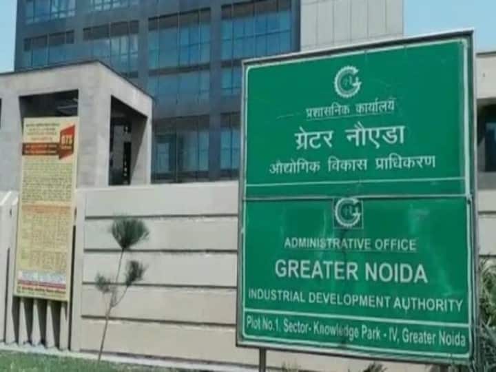 Greater Noida residents now will get benefit of five facilities online services for allottees ANN Greater Noida News: ग्रेटर नोएडा वासियों को घर बैठे मिलेंगी ये पांच सुविधाएं, नहीं काटने होंगे दफ्तर के चक्कर
