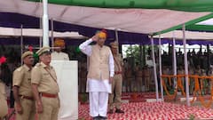 In Pics: भरतपुर में धूमधाम से मनाया गया स्वतंत्रता दिवस, पर्यटन मंत्री विश्वेंद्र सिंह नेक काम करने वालों को किया सम्मानित, देखें तस्वीरें