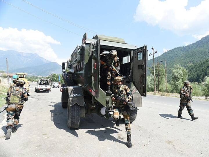 Nagaland Two Assam Rifles Jawans Injured During Gunfight With Suspected NSCN Militants In Mon District Nagaland: Two Assam Rifles Jawans Injured During Gunfight With Suspected NSCN Militants In Mon District