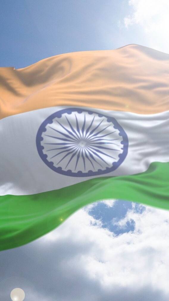 তারকাদের স্বাধীনতা দিবস উদযাপন