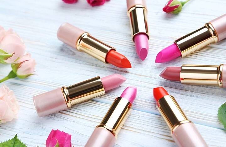 ਤੁਸੀਂ ਚਾਹੋ ਤਾਂ ਇਸ ਮਿਸ਼ਰਣ ਨੂੰ ਟੂਥਪਿਕ ਦੀ ਮਦਦ ਨਾਲ ਵੀ ਮਿਲਾ ਸਕਦੇ ਹੋ। ਹੁਣ ਜਦੋਂ ਮਿਸ਼ਰਣ ਚੰਗੀ ਤਰ੍ਹਾਂ ਮਿਕਸ ਹੋ ਜਾਵੇ ਤਾਂ ਇਸ ਨੂੰ ਇਕ ਸਾਫ਼ ਡੱਬੇ ਵਿਚ ਪਾ ਦਿਓ ਅਤੇ ਸੈੱਟ ਕਰਨ ਲਈ ਫਰਿੱਜ ਵਿਚ ਰੱਖੋ।